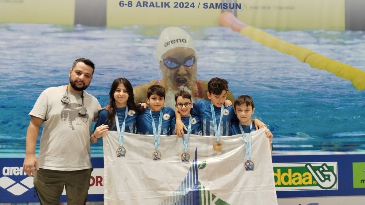 Kartepe Belediyespor yüzme takımından tarihi zafer