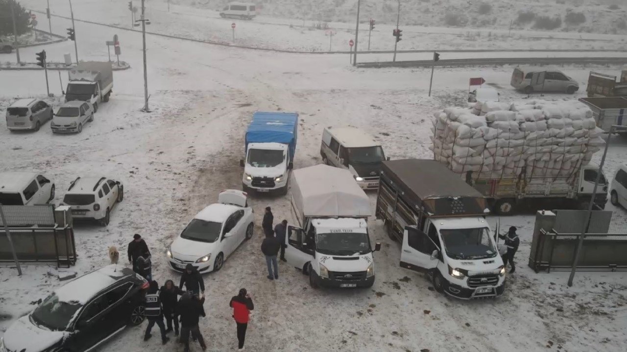 Kars Hayvan Pazarı’nda polis 16 ayrı noktada denetim yaptı