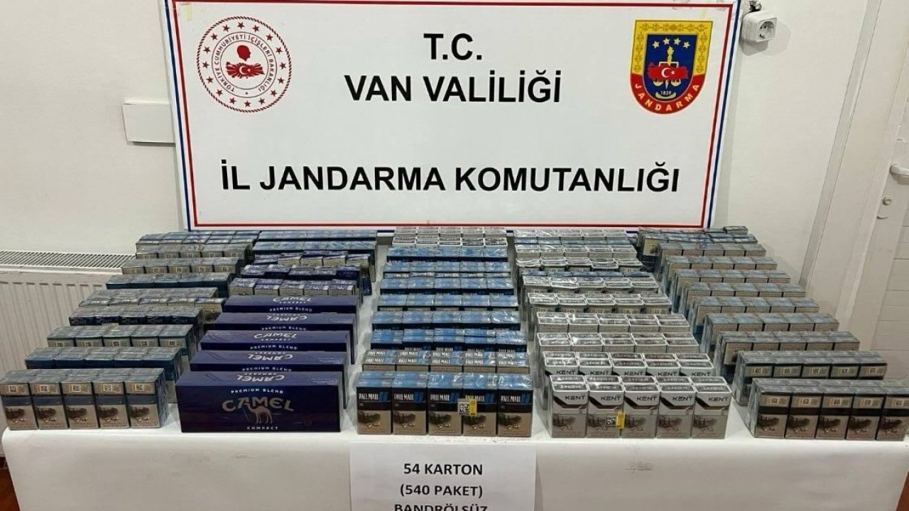 Van’da 860 paket kaçak sigara ele geçirildi