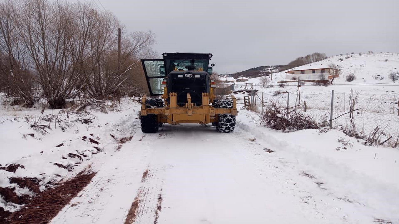 Giresun’da 215 köy yolu kar nedeniyle ulaşıma kapandı