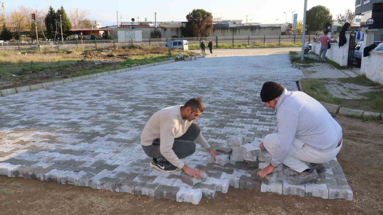 Nazilli’de yol yenileme ve yeni yol çalışmaları aralıksız sürüyor