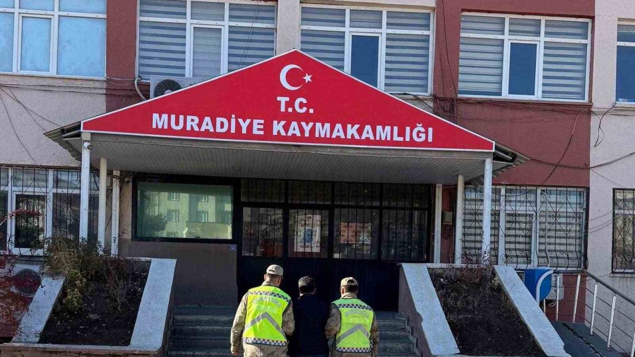 Van’ın Muradiye ilçesinde 5 düzensiz göçmen yakalandı