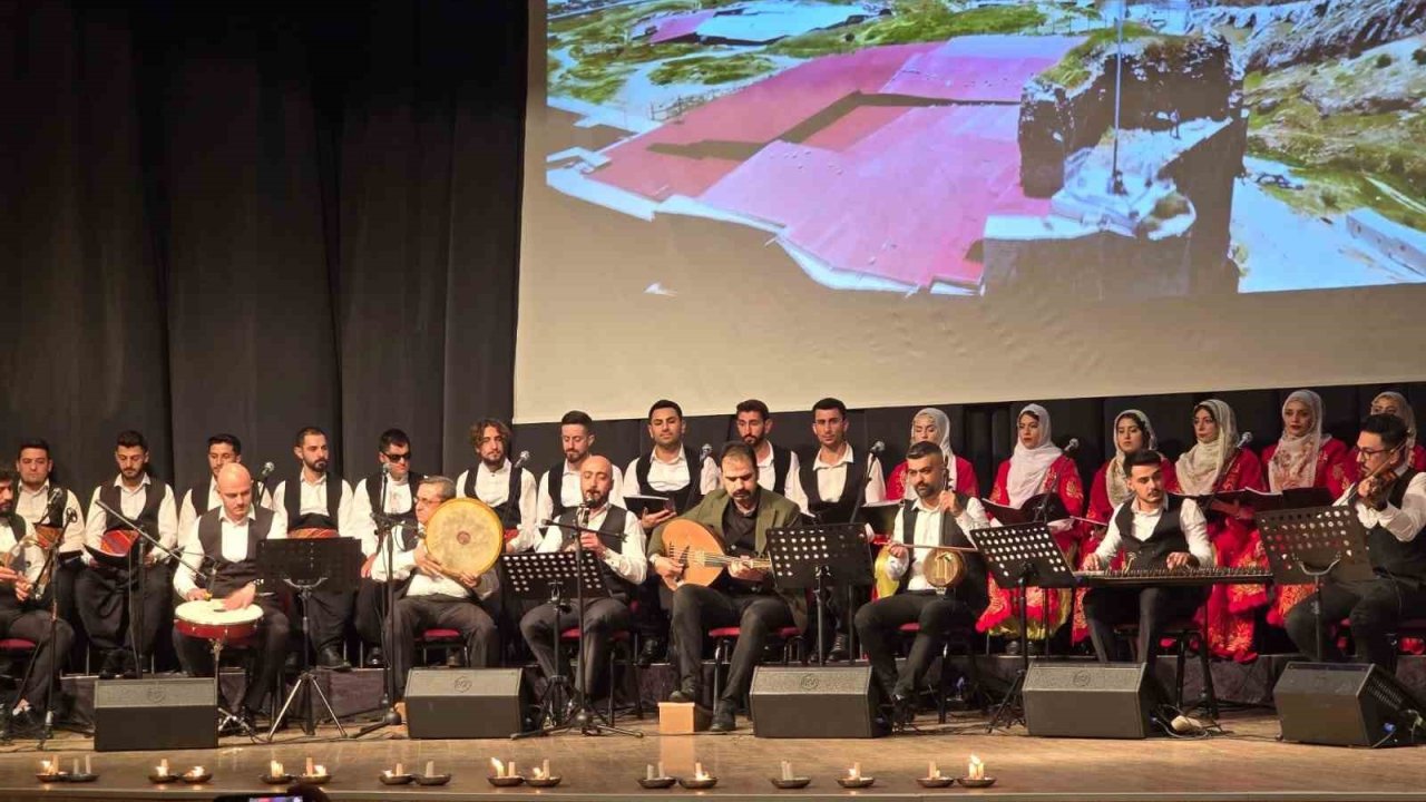 Elazığ’da Harput Müziği Konseri mest etti