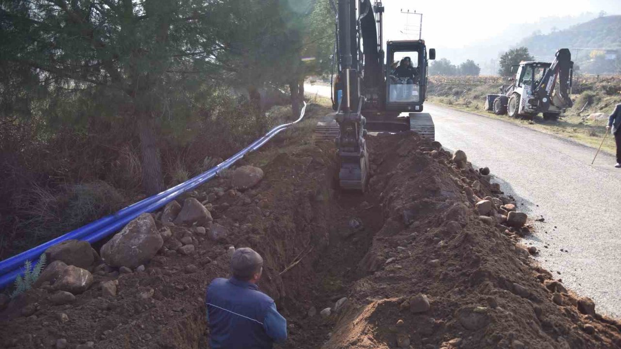 Manisa’da iki mahallenin taşıma su çilesi sona eriyor