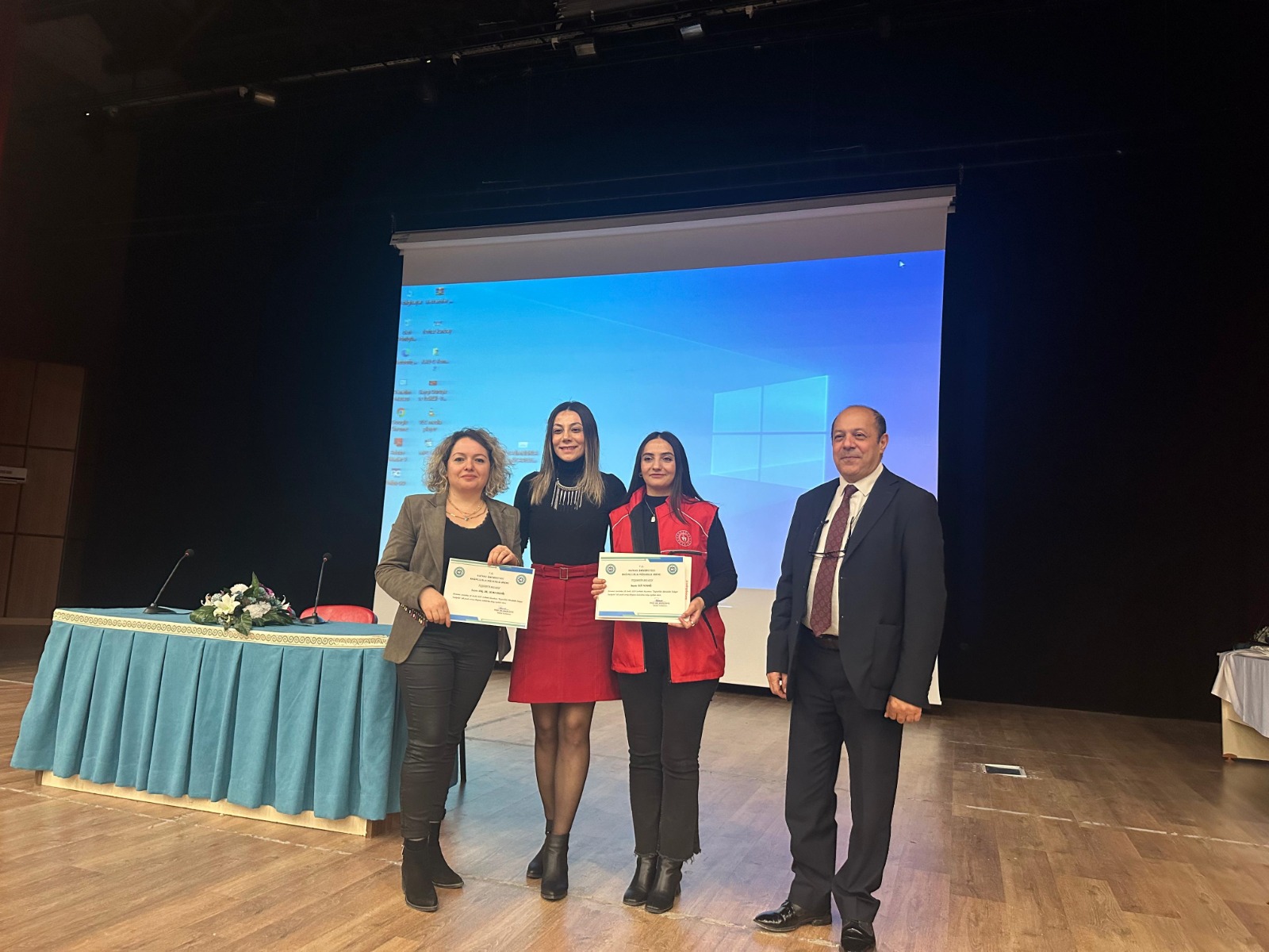 Kafkas Üniversitesi’nde “Bağımlılıkla Mücadele Önleyici Faaliyetler” Paneli Düzenlendi