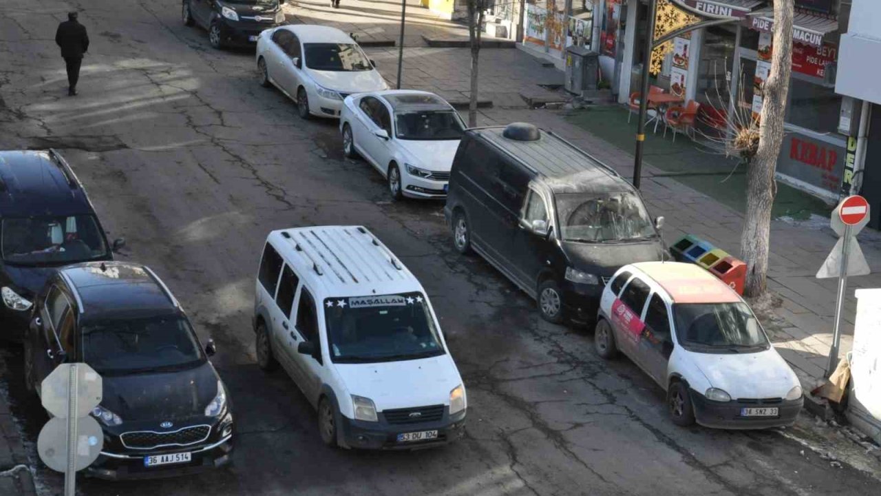 Kars’ta Kasım ayında trafiğe kayıtlı araç sayısı 51 bin 265ê ulaştı