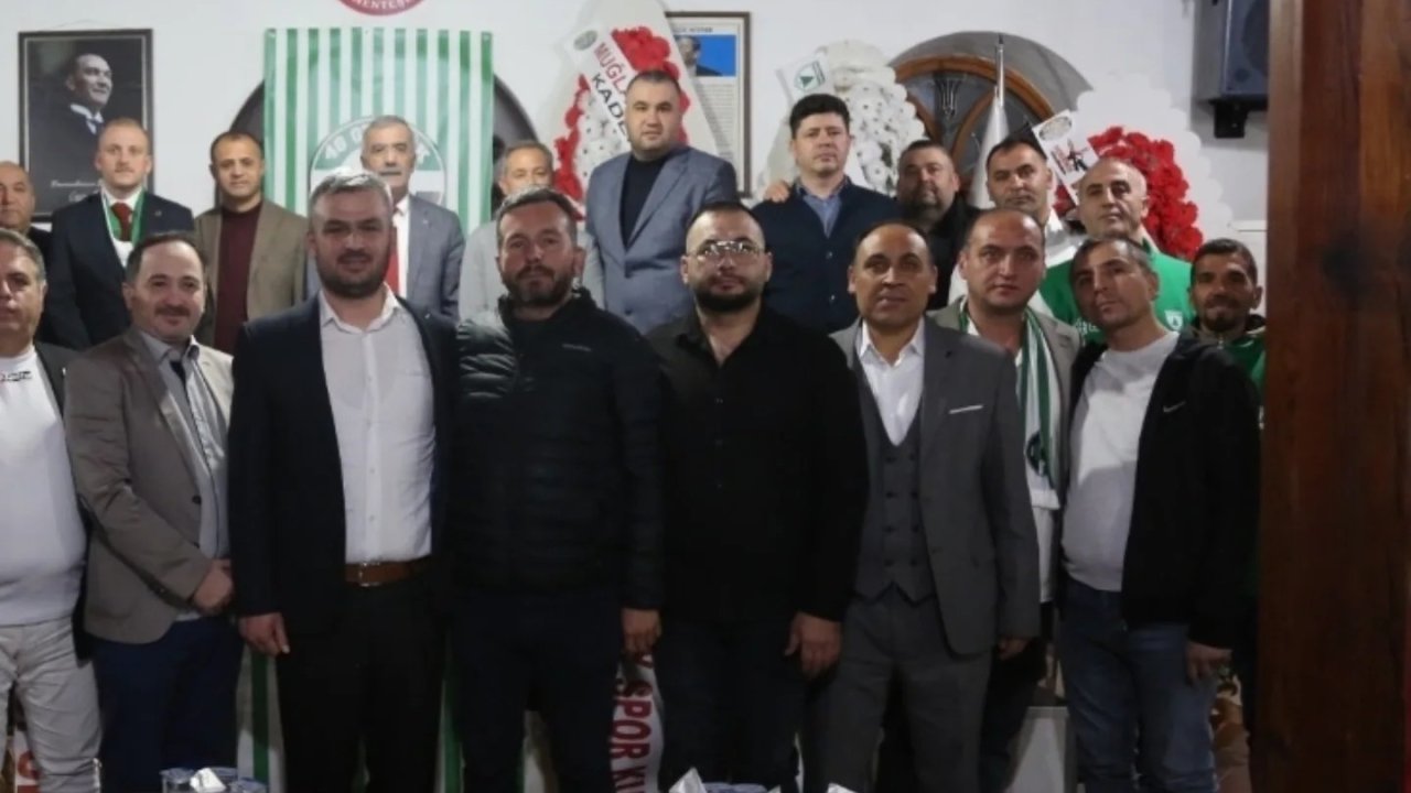 Muğlaspor 48 Gençlik’te Başkan Aydınlı güven tazeledi