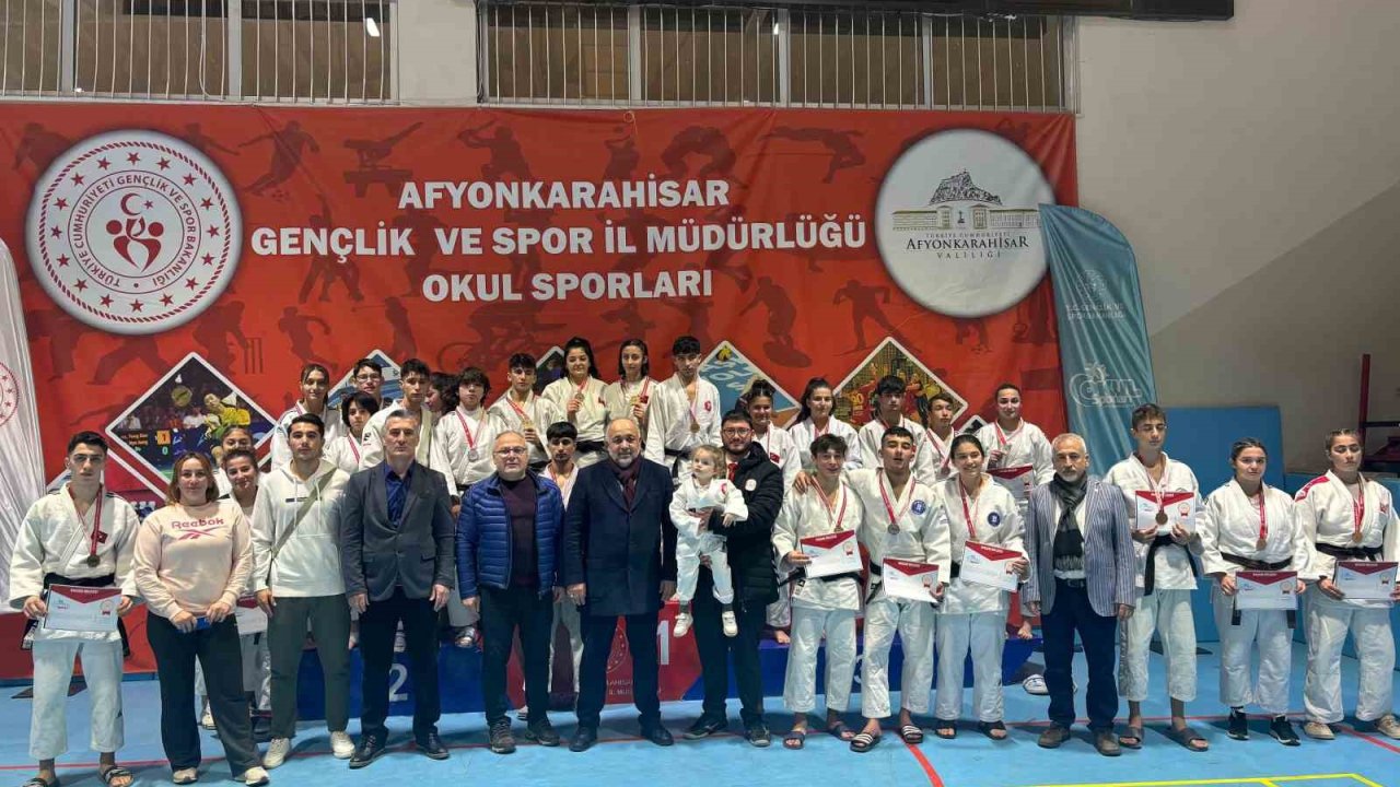 Judoda kazananlar belli oldu