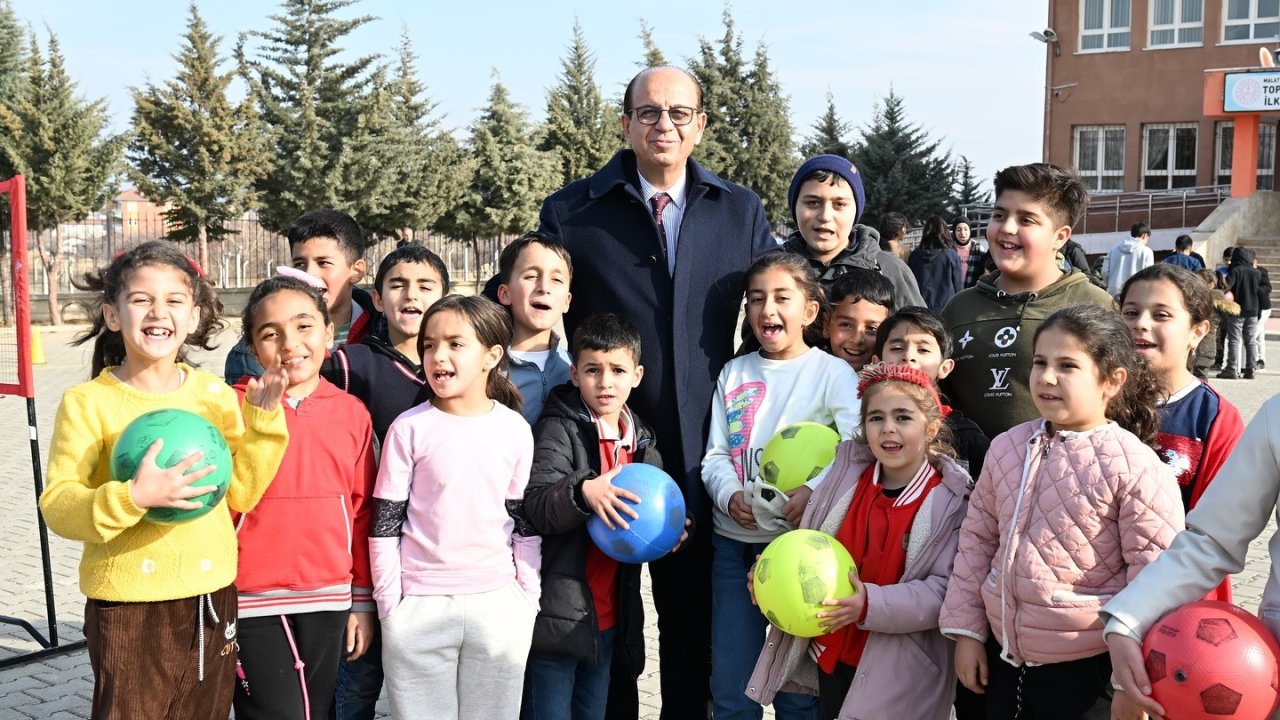 Geçit: ‘Spor İstasyonları örnek bir projedir”