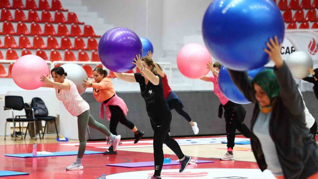 Aliağa’da kadınlara özel pilates ve aerobik kursu