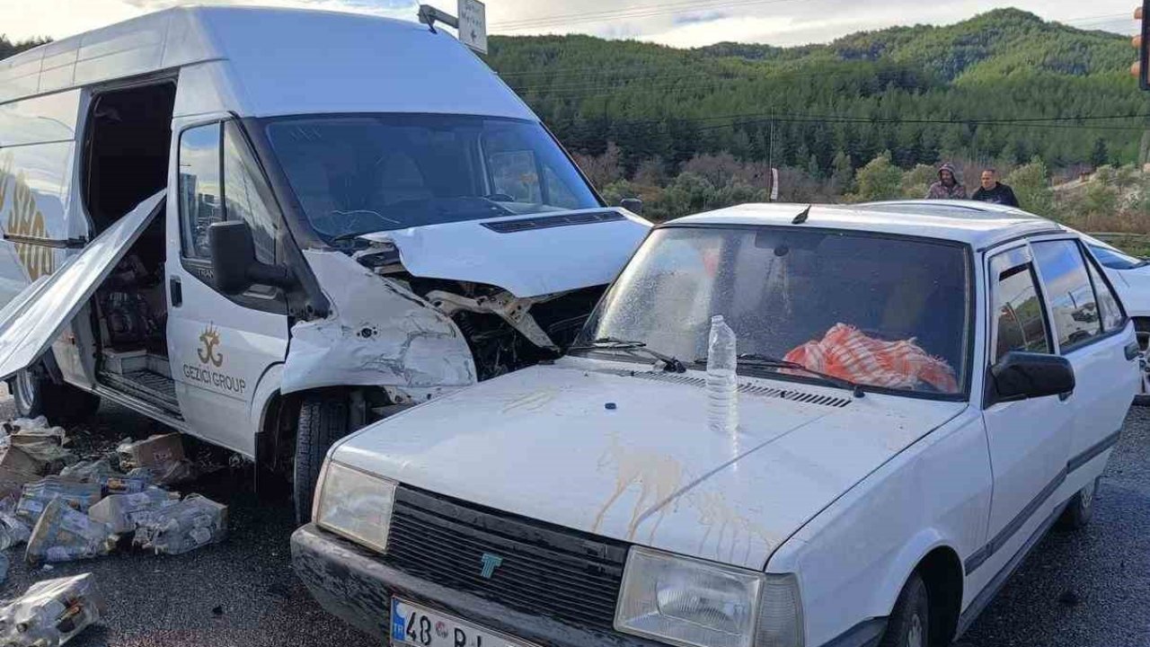 Muğla’da zincirleme trafik kazası: 5 yaralı