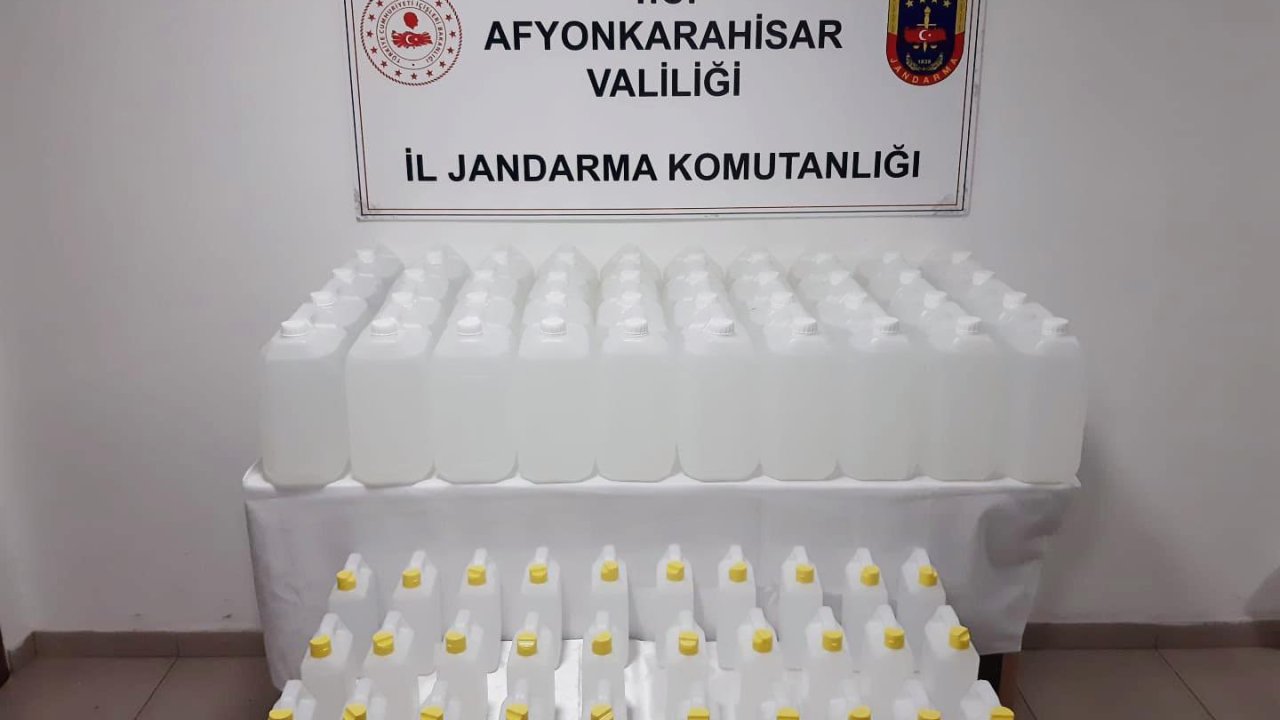 Jandarma 230 litre etil alkol ele geçirdi