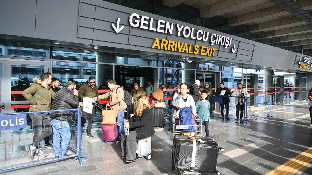 Erciyes Kayak Merkezi’ne 189 Polonyalı turist geldi