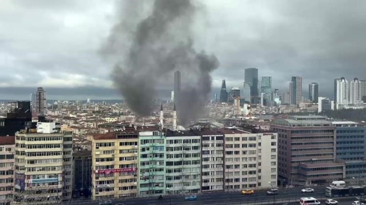 Bugün saat 16.19’da İstanbul mahreçli servis edilen "Beyoğlu’nda otelde korkutan yangın: Mahsur kalan bir kedi kurtarıldı" başlıklı haberde yer alan aşağıdaki kare, sehven bu habere eklendiği için iptal edilmiştir.