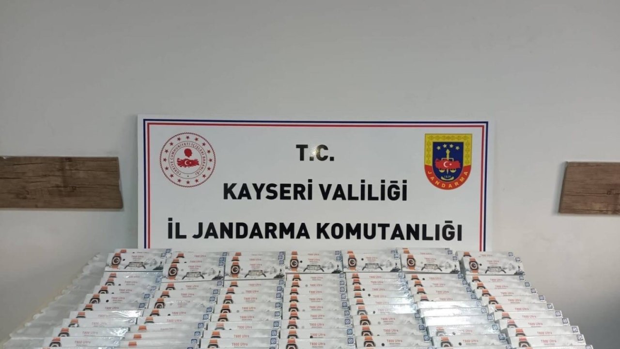 Kayseri’de 121 adet kaçak akıllı saat yakalandı