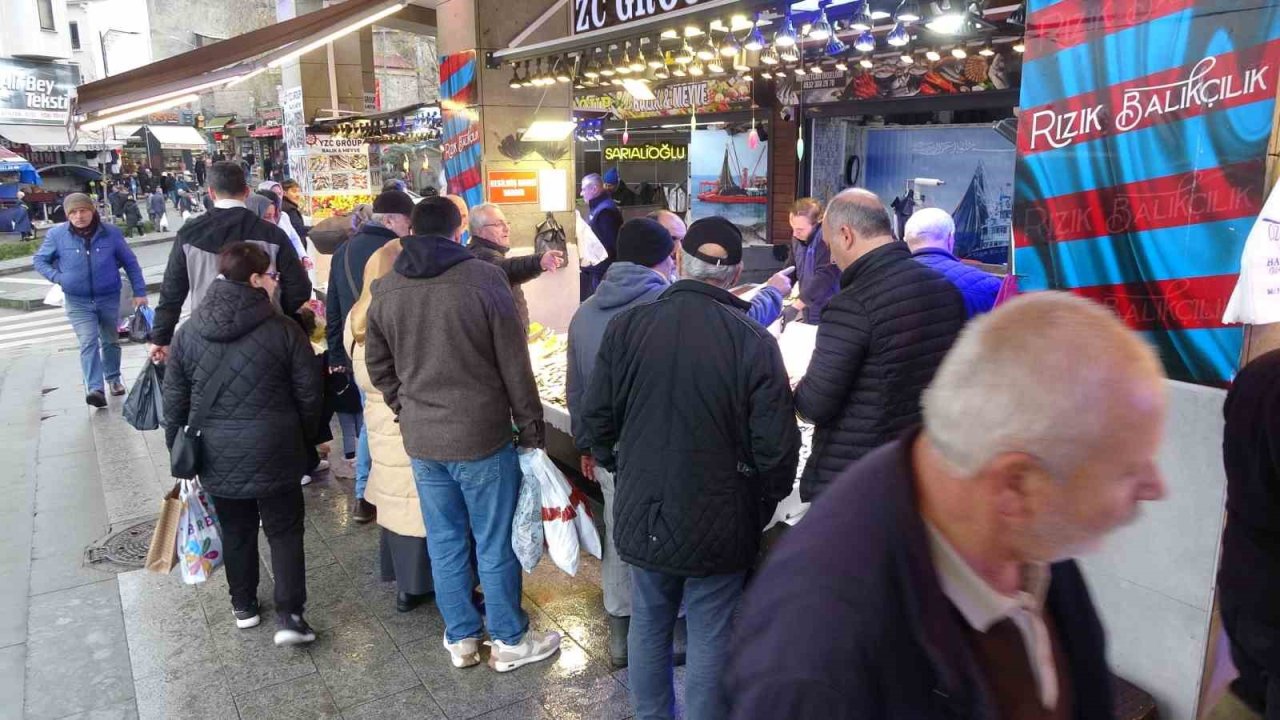 Trabzon’da yılbaşında sofraları hindi değil hamsi süsleyecek