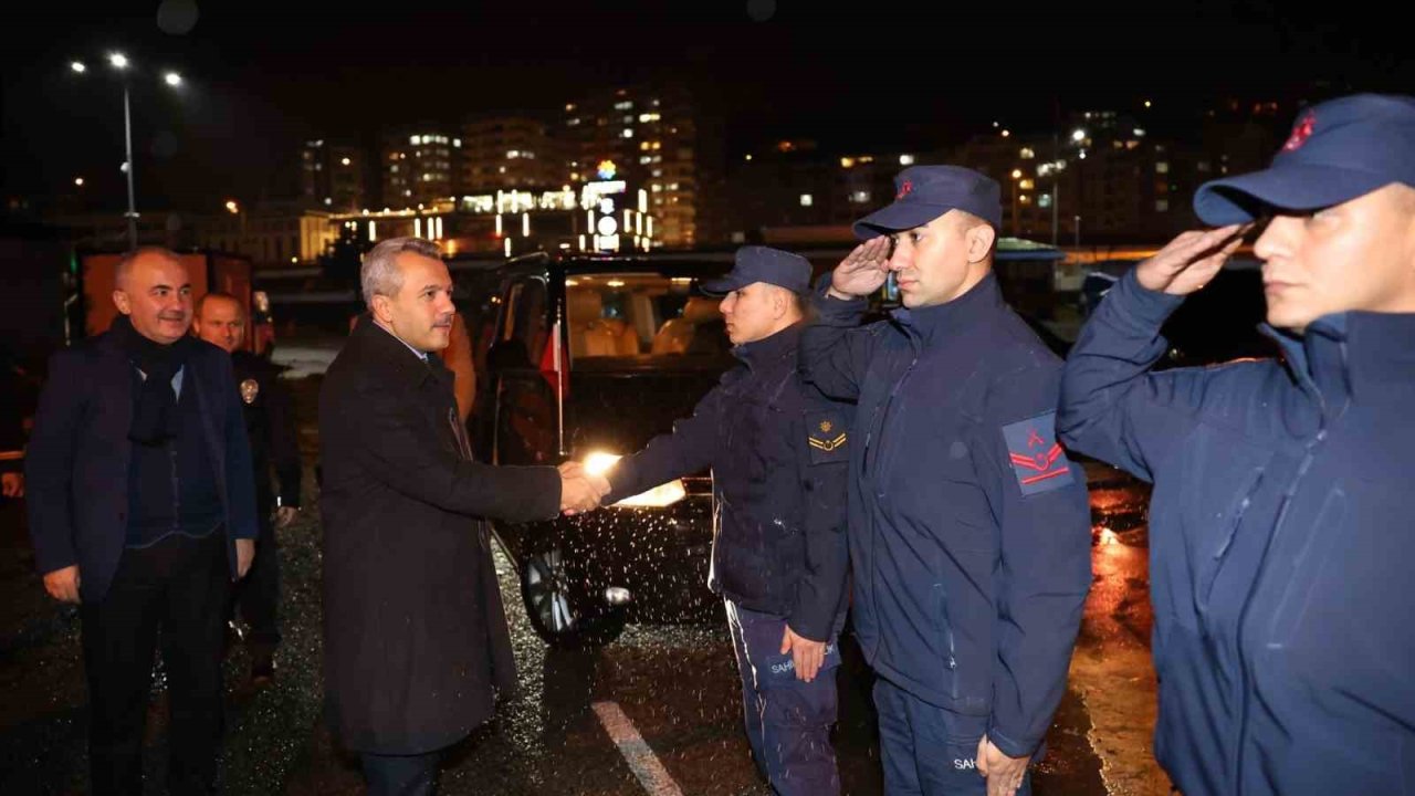 Rize protokolünden yeni yıla çalışarak girenlere ziyaret