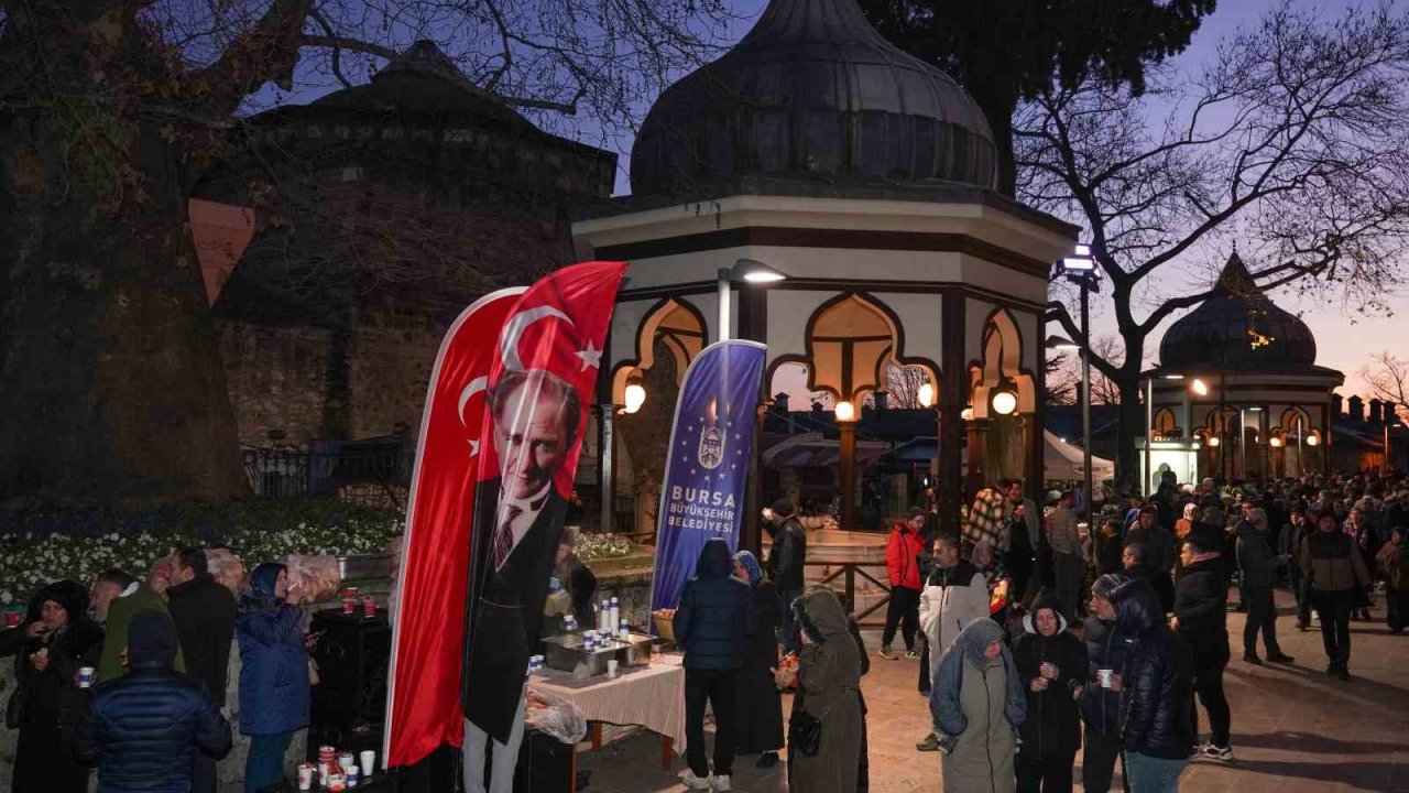 Büyükşehir’den yeni yılın ilk sabahında camilerde çorba ikramı