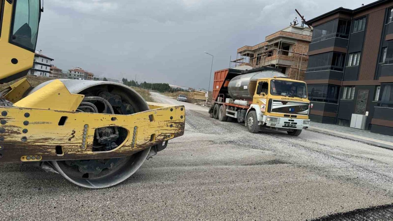 Çorum Belediyesi bir yılda 83 bin ton asvalt serdi