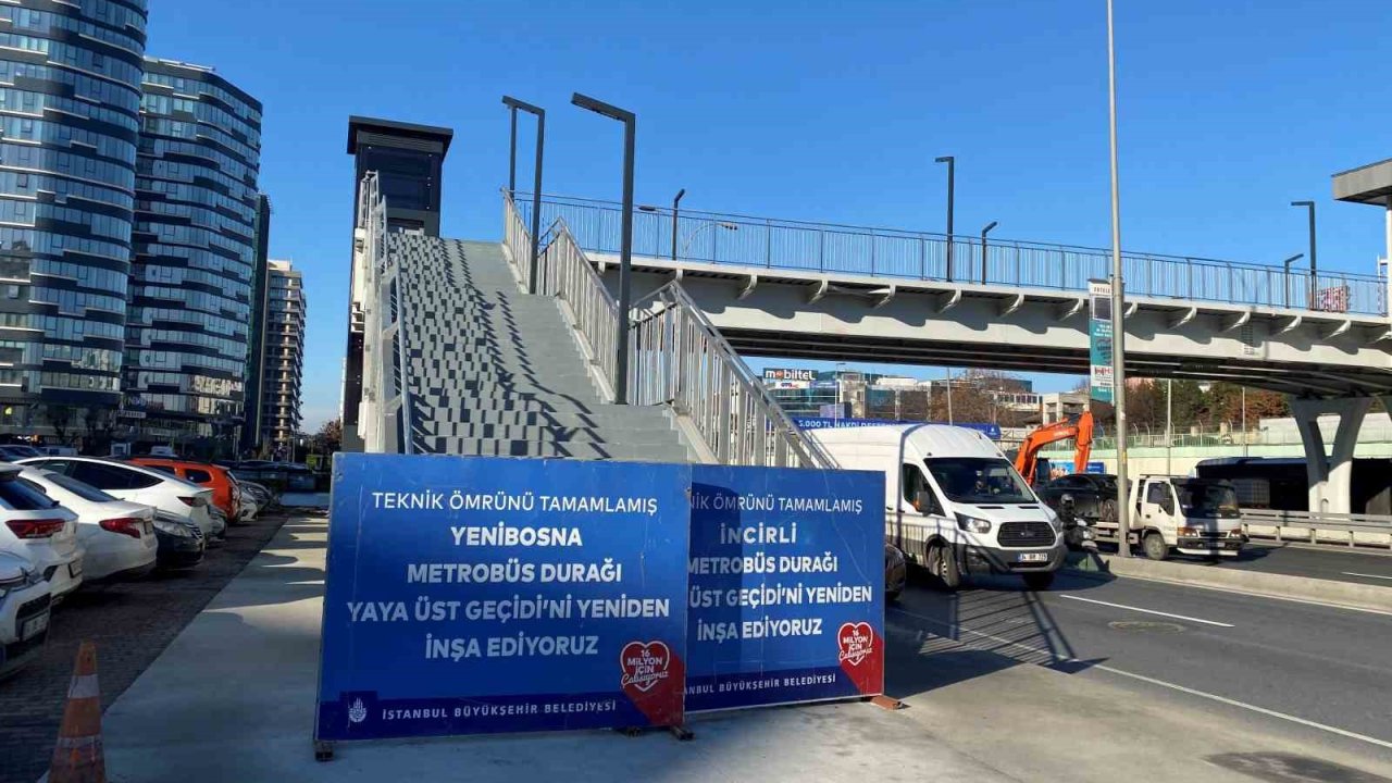 Metrobüste Topkapı - Küçükçekmece arası 16 ayda açılmıştı, Yenibosna istasyonu 6 ayda yapılamadı