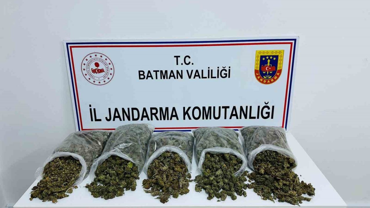 Batman’da 10 kilo skunk ele geçirildi