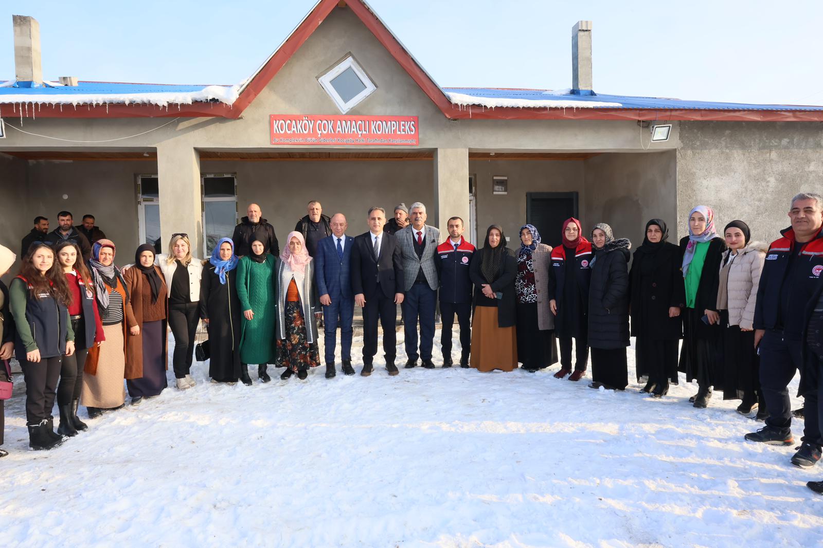 Kars'ta Kadın Çiftçiler Sertifikalarını Aldı