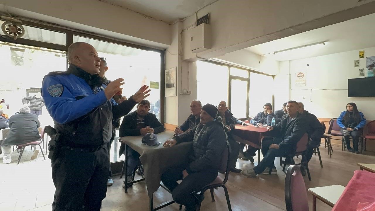 Dolandırıcıların yeni taktiklerine karşı polisten vatandaşlara ’uyanık olun’ çağrısı