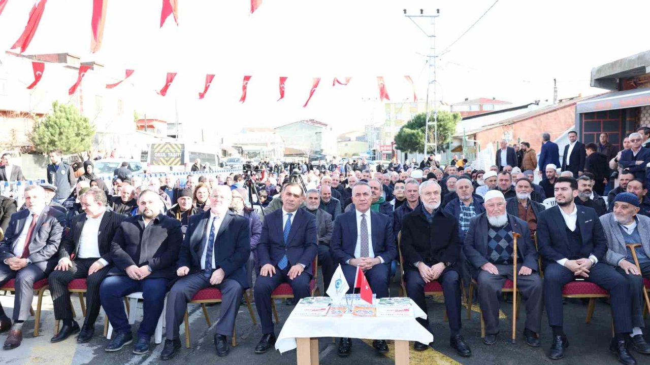 Sultangazi’de Yayla Mahallesi Merkez Camii’nin temel atma töreni gerçekleştirildi