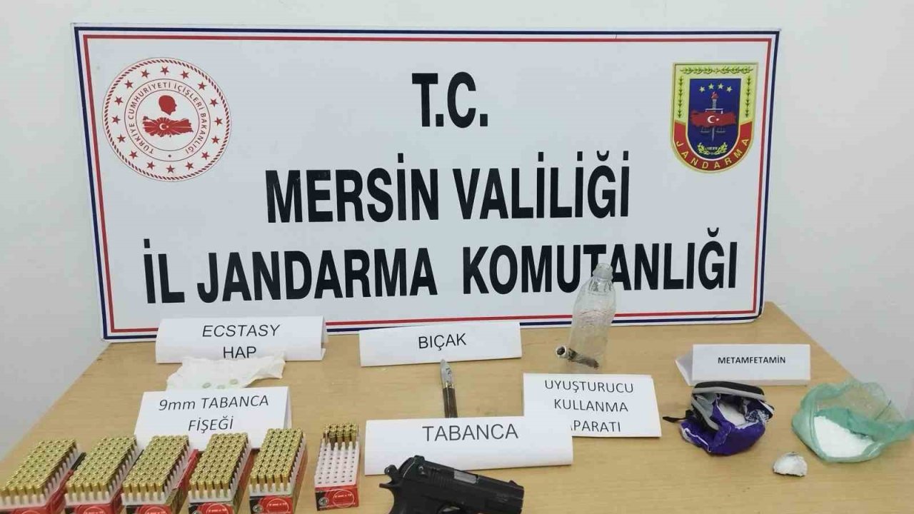 Mersin’de uyuşturucu operasyonu: 5 tutuklu