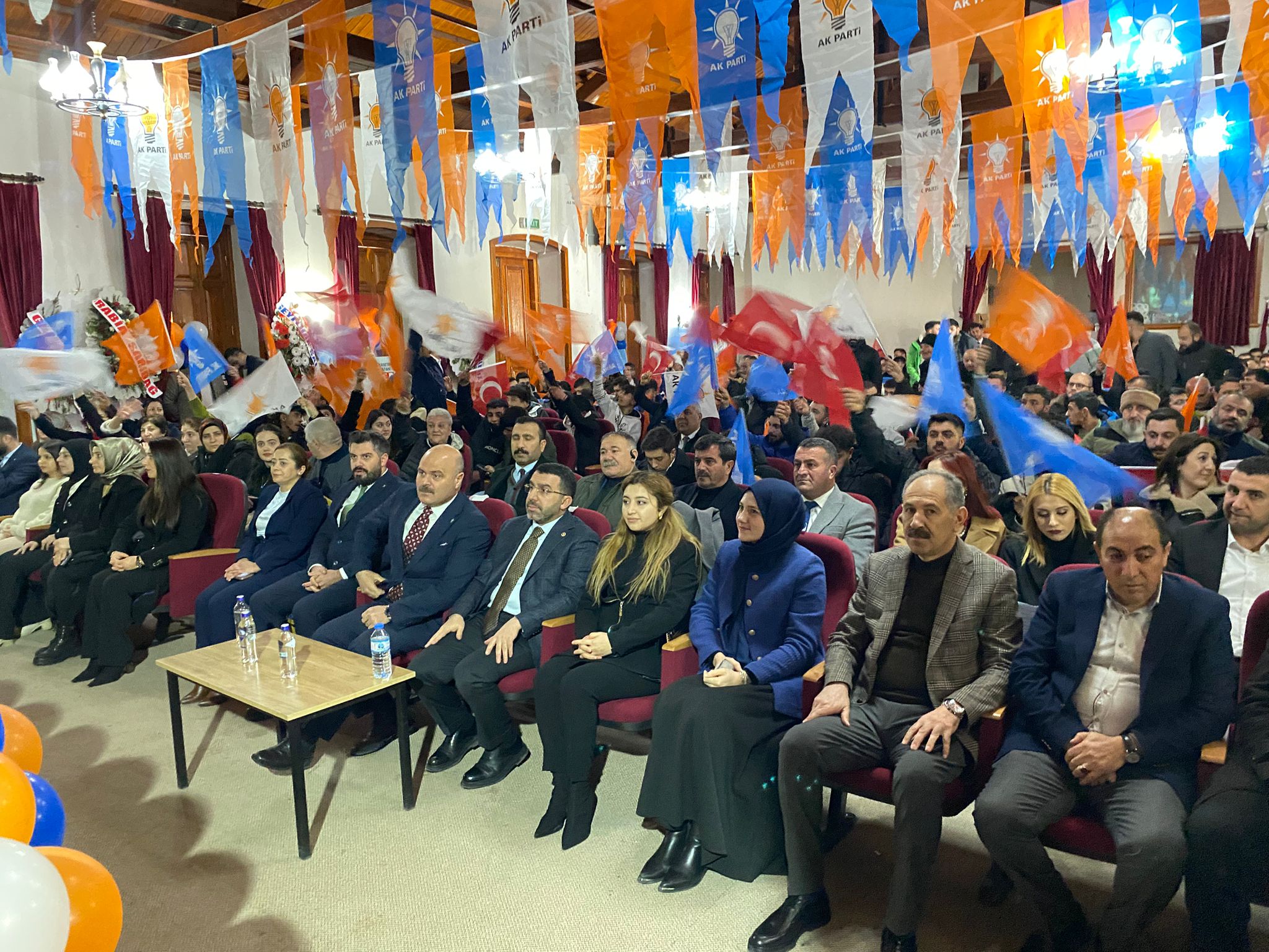 AK Parti Kars Gençlik Kolları 7. Olağan Kongresi Gerçekleştirildi