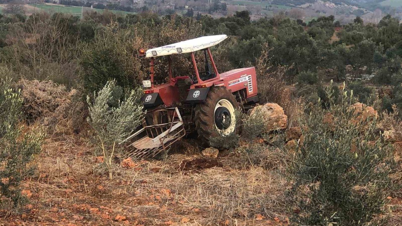 Tarlasında taş temizlerken traktörden düşen çiftçi, traktörün üzerinden geçmesi sonucu yaralandı