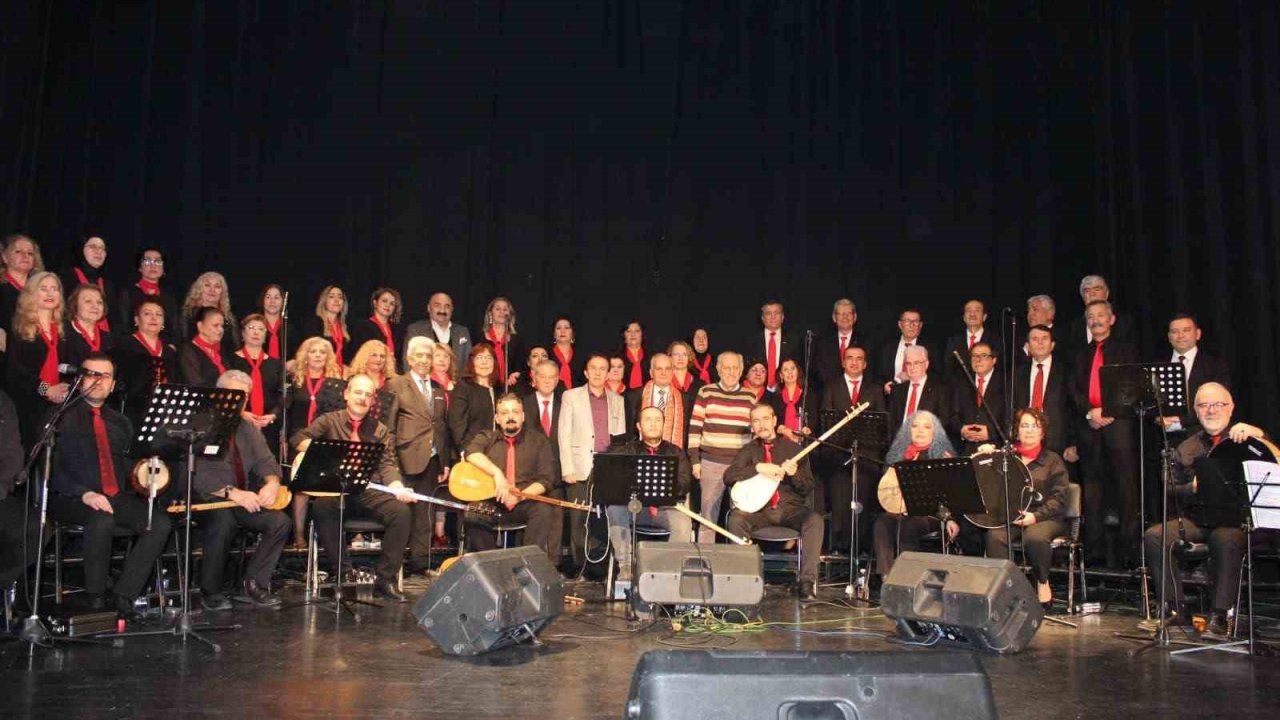 BEY-DER Türk Halk Müziği Korosu konseri