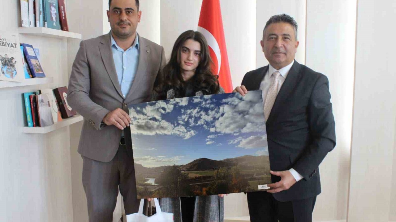 Bayburt’ta sonbahar fotoğraf yarışmasının kazananları belli oldu