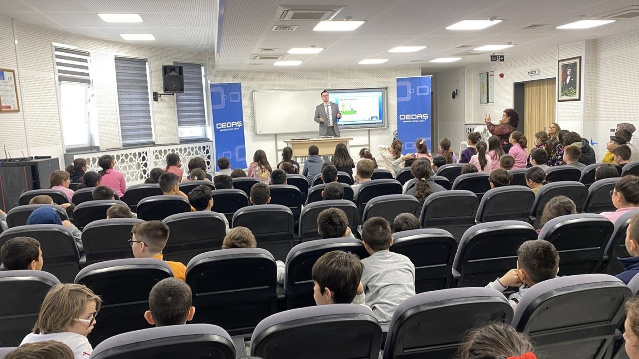 Yaş gruplarına göre farklı eğitimler veriliyor