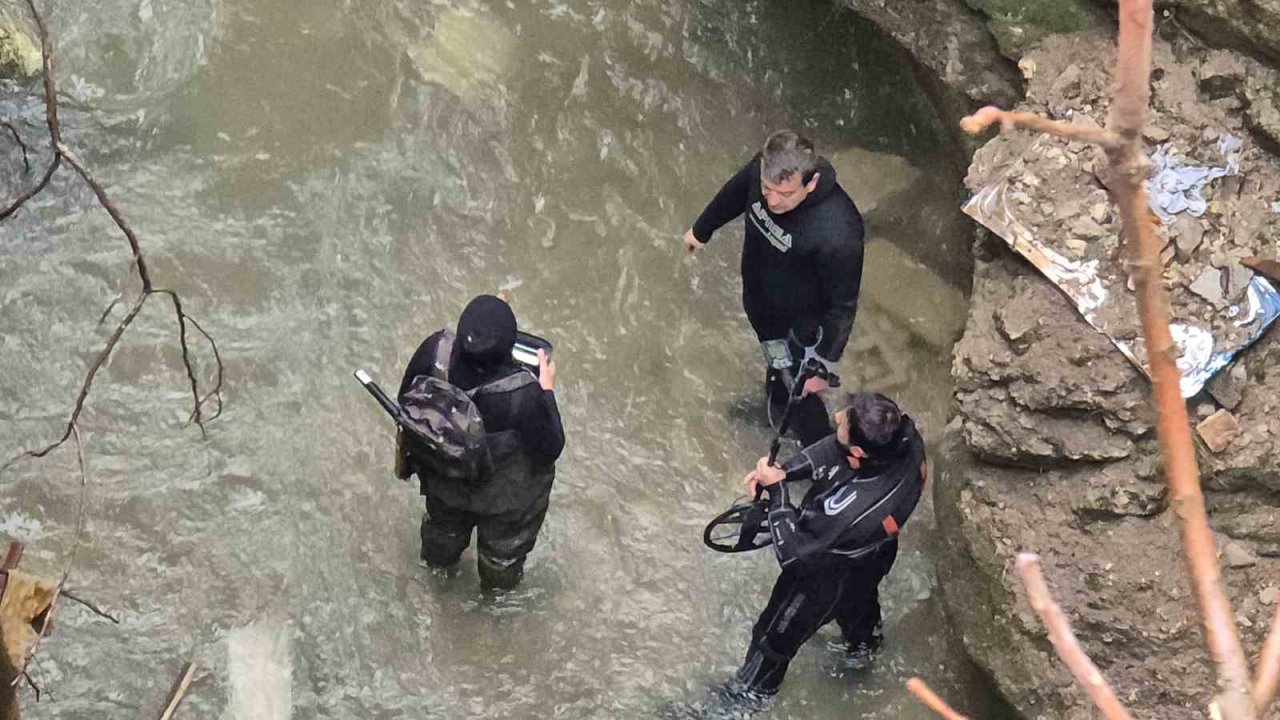 Kuyumcu soygununda kayıp altınları arama çalışmaları sürüyor