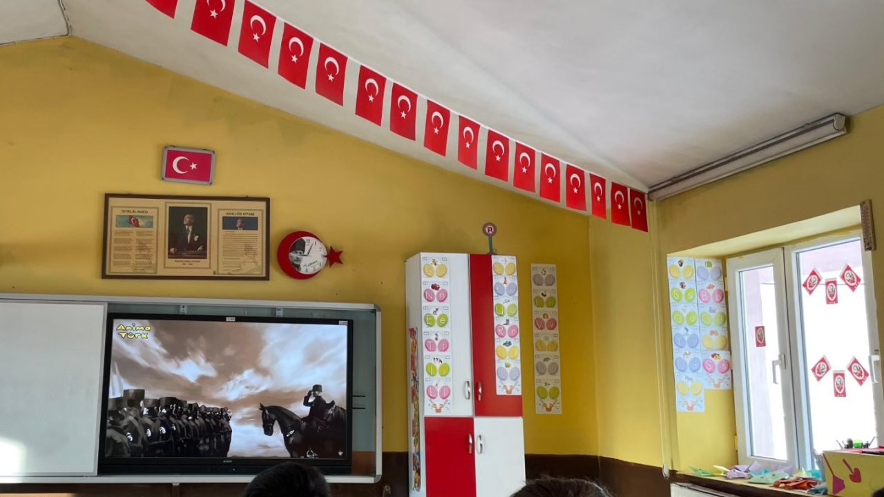 Çıldır’da Milli Eğitimde dönem sonu faaliyetleri haftası dolu dolu geçiyor