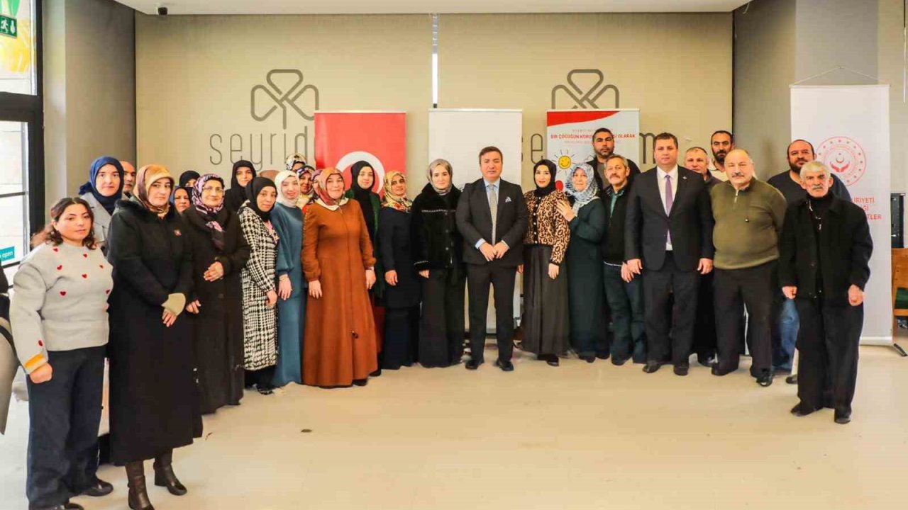 Erzincan’da koruyucu ailelere kahvaltı programı düzenlendi