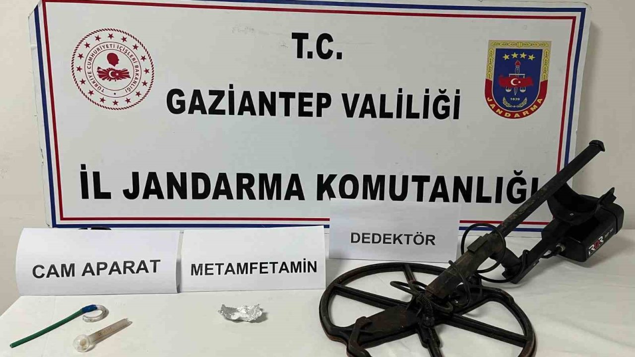 Gaziantep’te define avcıları jandarmaya yakalandı: 5 gözaltı