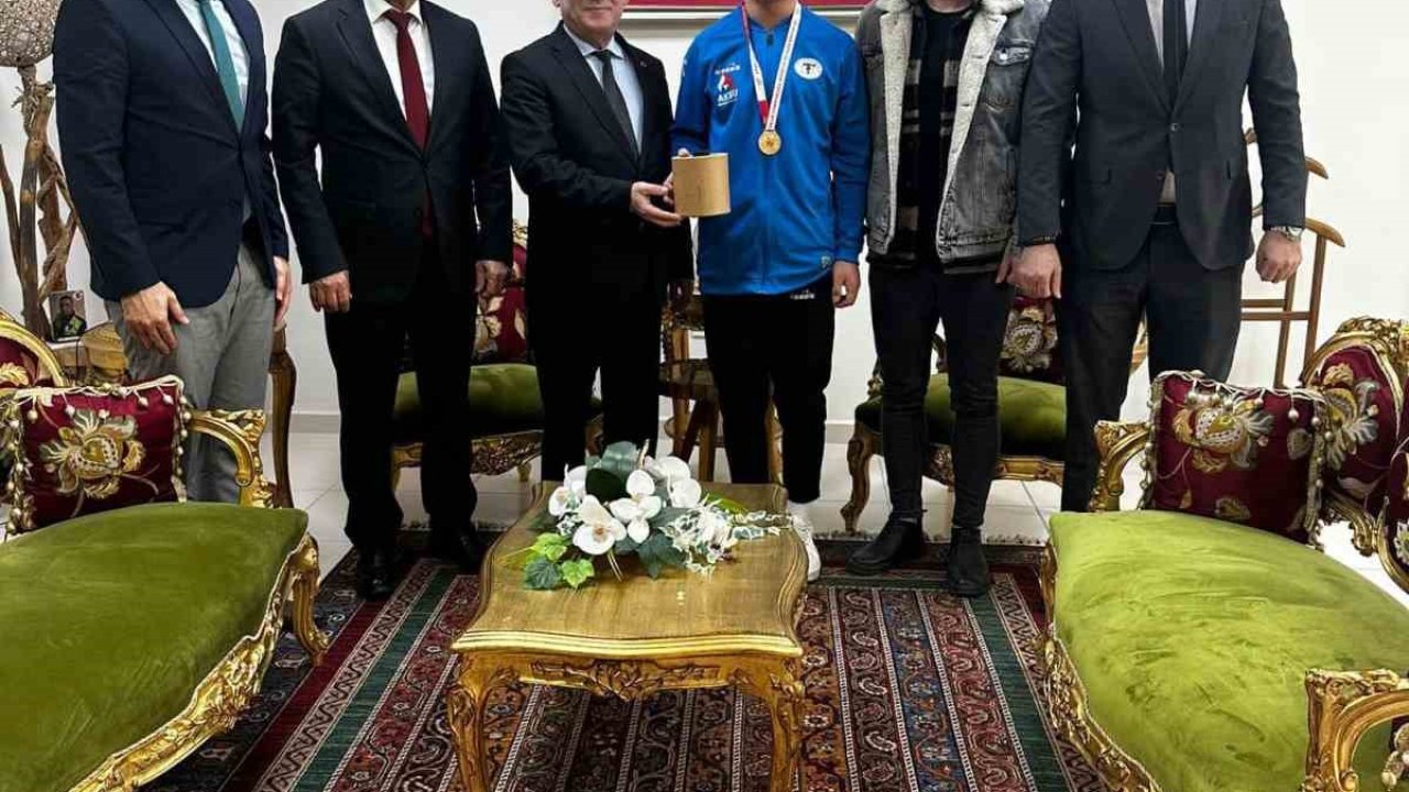 Kaymakam Eriş, Türkiye şampiyonunu ağırladı