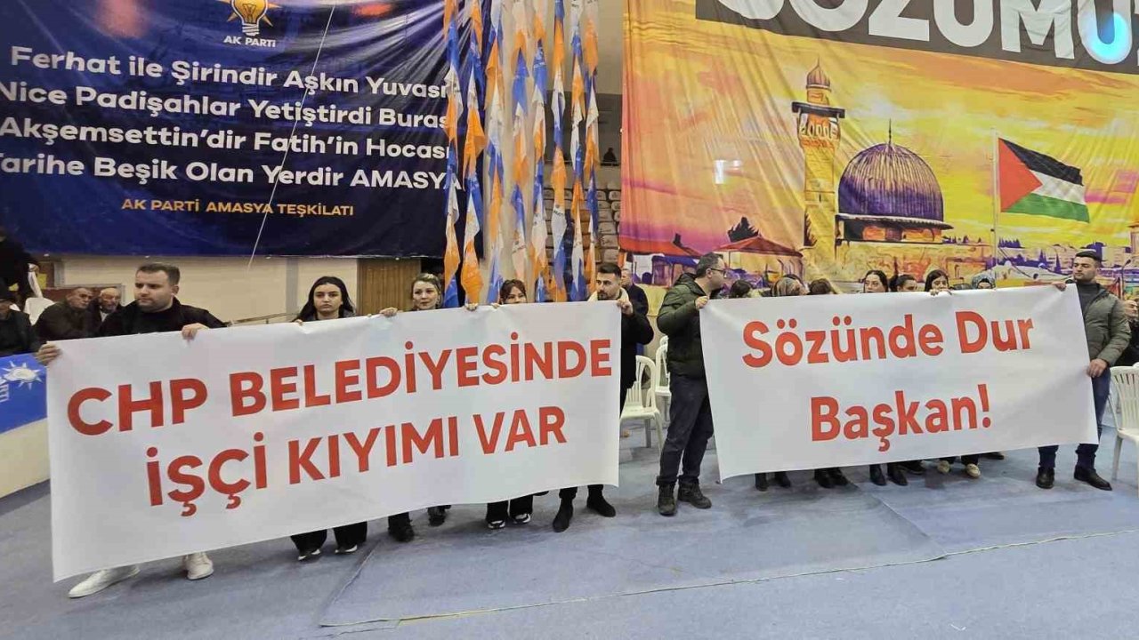 Amasya’da CHP’li belediyenin işten çıkardığı işçiler, AK Parti kongresinde pankart açtı: "Sözünde dur başkan"
