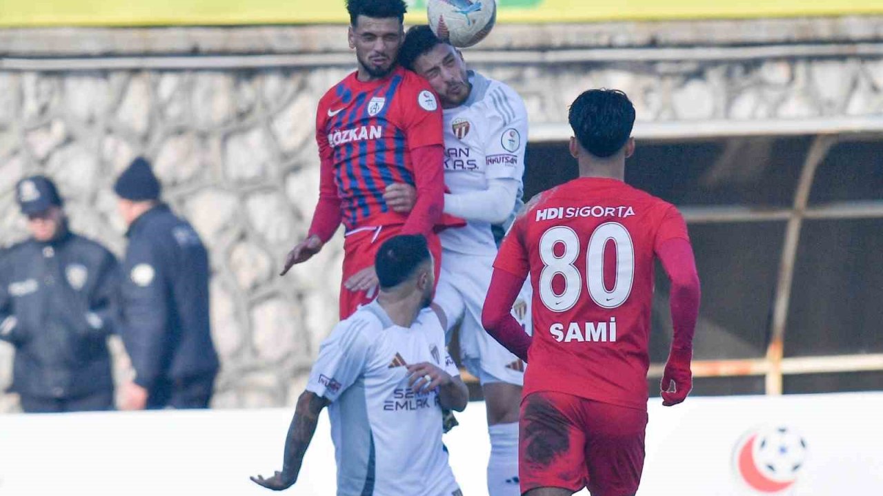 TFF 2. Lig: İnegölspor: 0 - Altınordu: 0