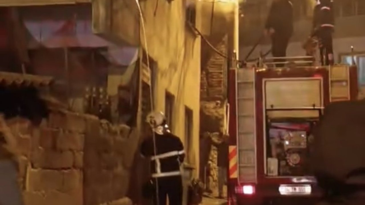 Çanakkale’de baca yangınında ev zarar gördü