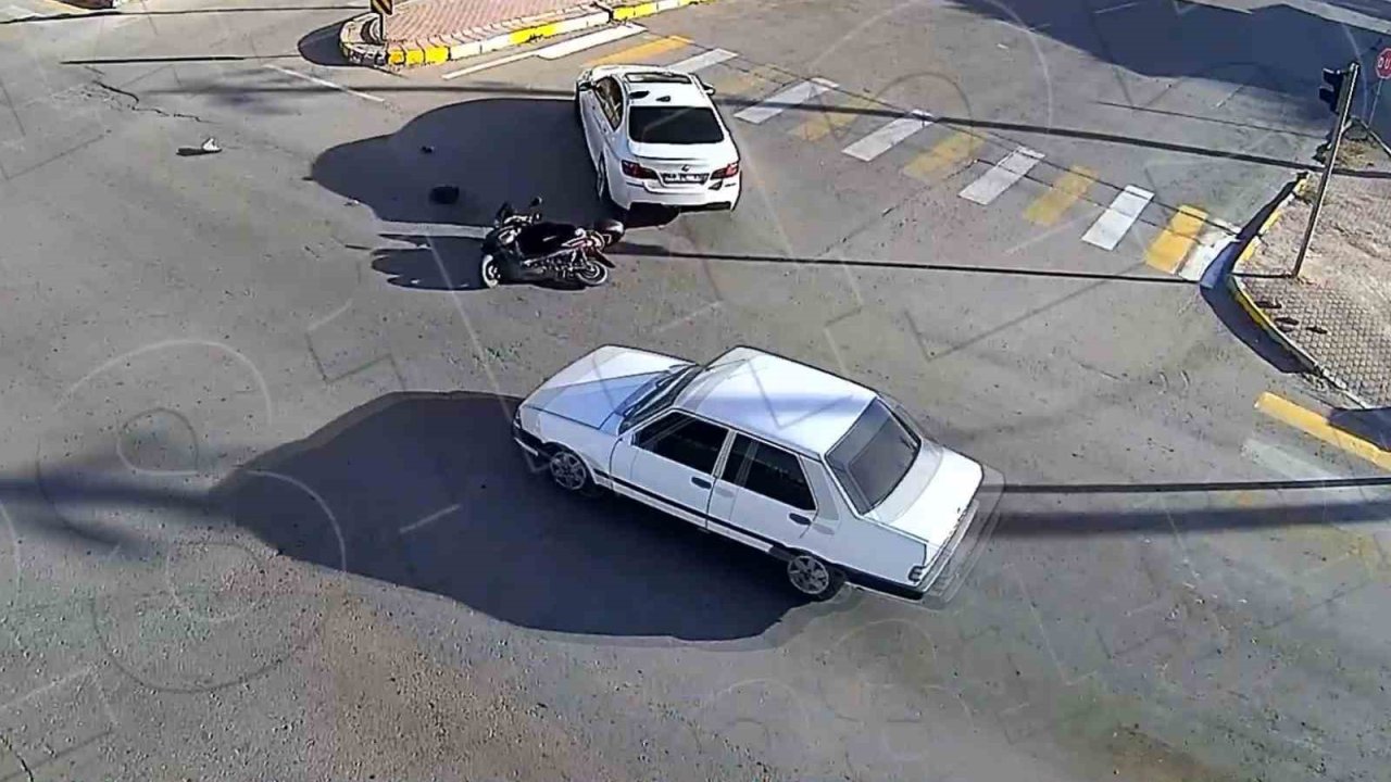 Aksaray’da yaşanan trafik kazaları KGYS kameralarında