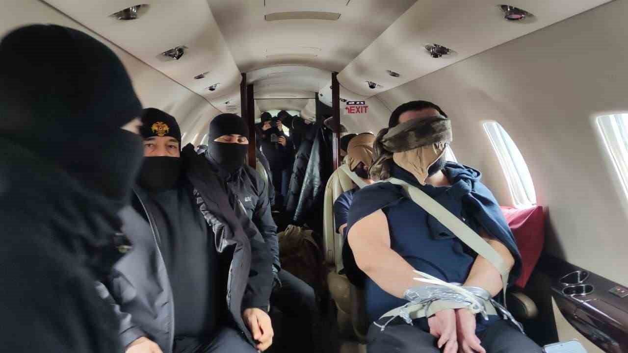 Kırmızı bültenle aranan suç örgütü elebaşı Ercan Yılmaz ve örgüt üyesi İbrahim Kaymak Türkiye’ye getirildi