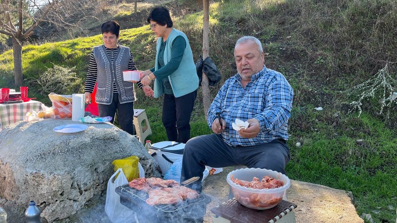 Aydın’da vatandaşlar piknik alanlarına akın etti