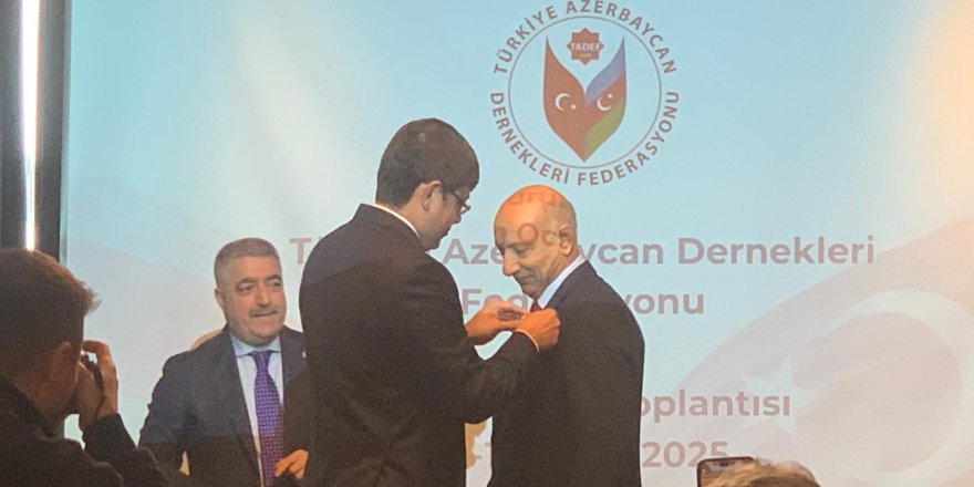 Settar Kaya’ya Azerbaycan Devlet hizmet Madalyası verildi