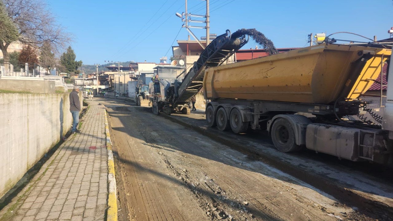 Aydın Büyükşehir Söke’de çalışmalarına devam ediyor