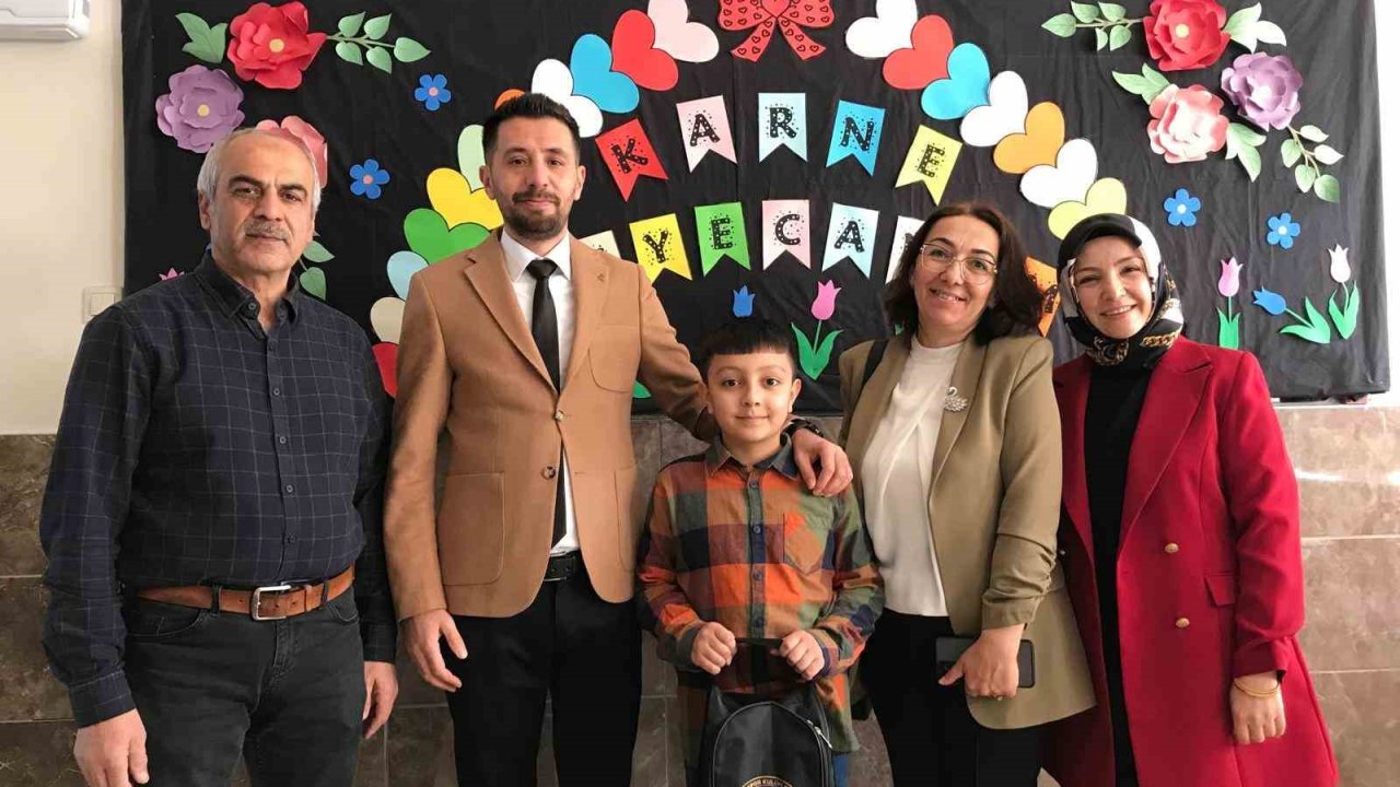 Sarız Anadoluspor’dan Kahramanmaraş’a duygulandıran hediye