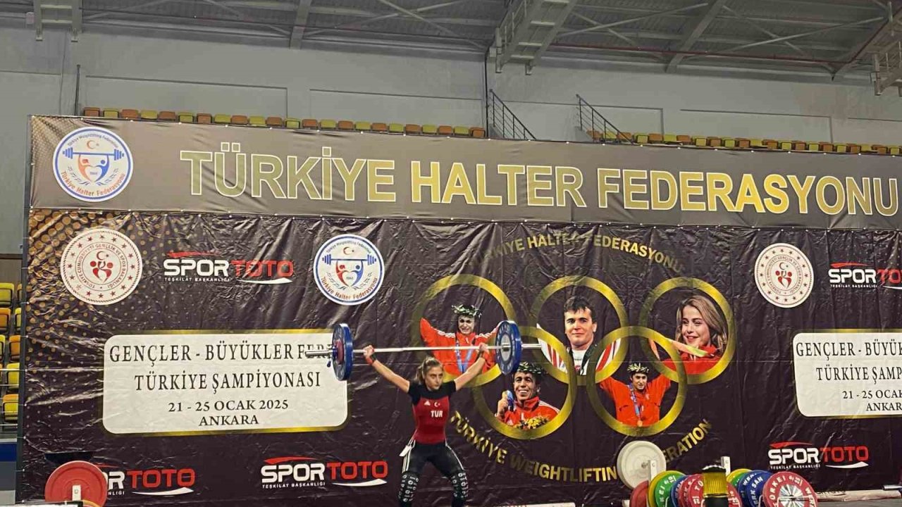 Gençler ve Büyükler Ferdi Türkiye Halter Şampiyonası başladı