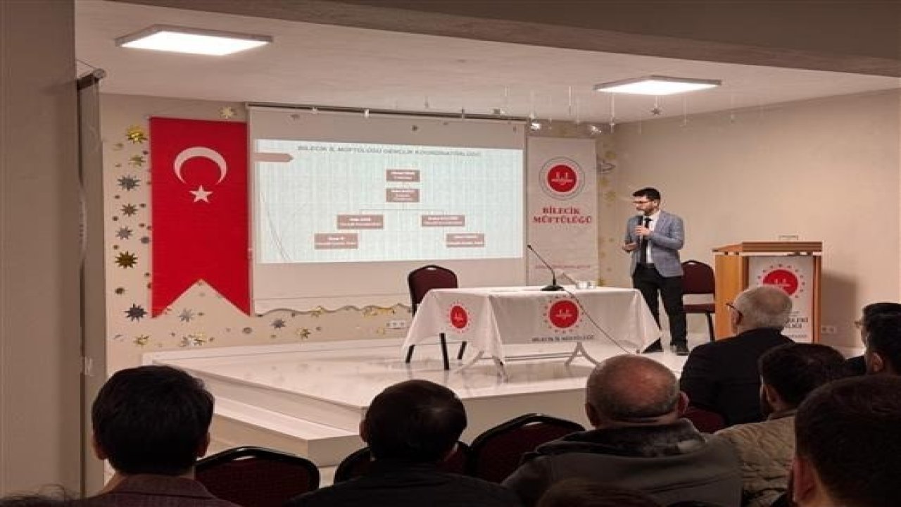 Bilecik’te ’Gençlik Hizmetleri Yerinde Rehberlik’ paneli düzenlendi